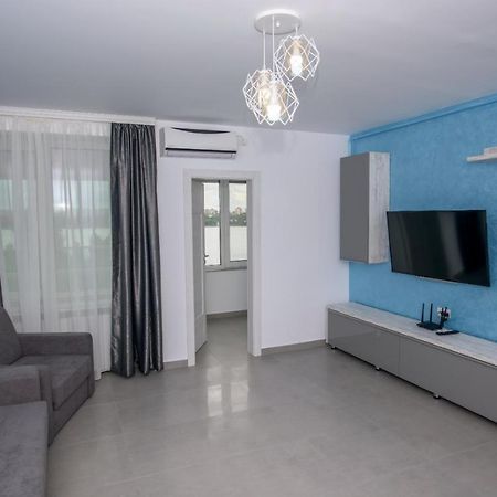 C&Y Marco Apartments Мамая Экстерьер фото